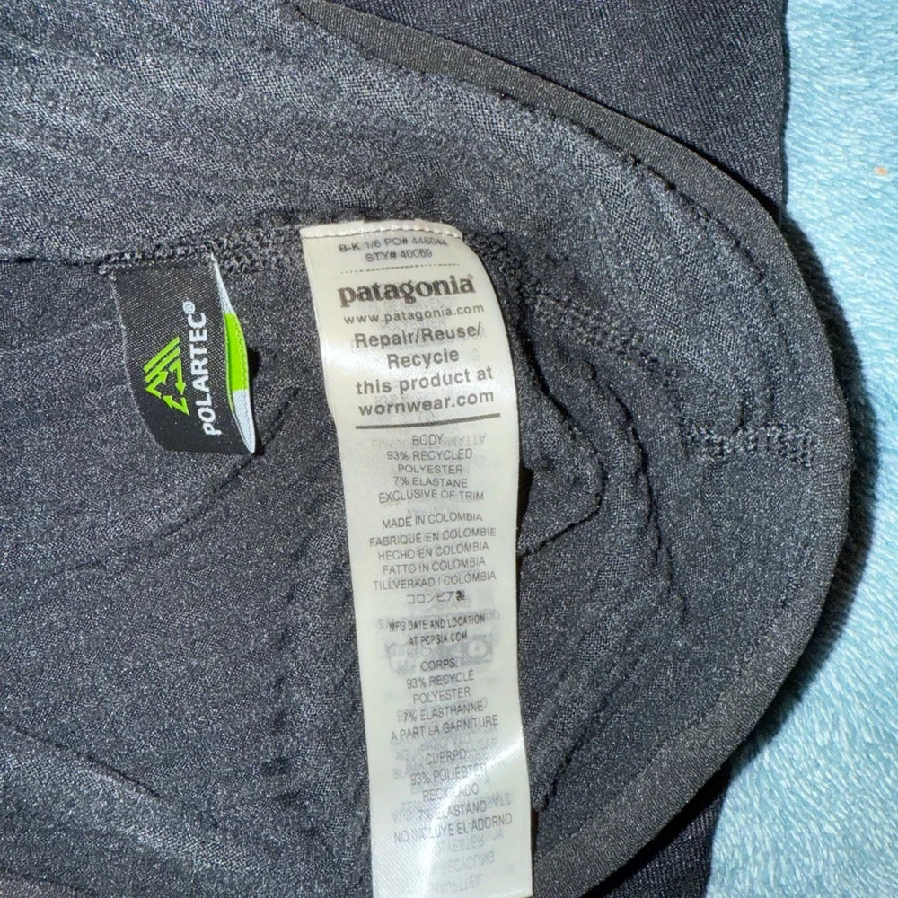 Patagonia Men's R1® Fleece Pullover Hoody Size S - Picture 6 of 12